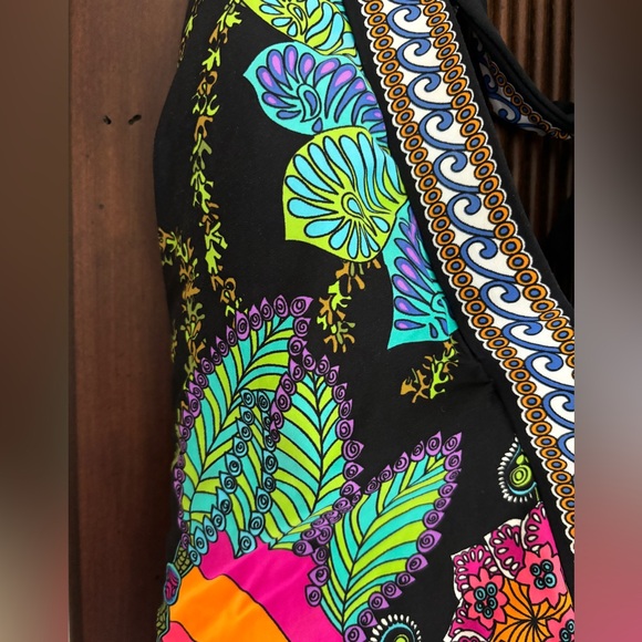 Trina Turk Beautiful EUC Multi-Colored Plunge Halter One Piece Swimsuit Size 10 - Picture 5 of 14
